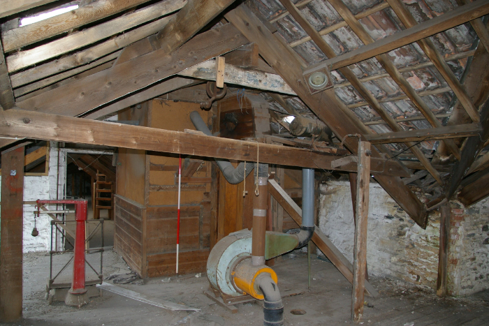 roof structure internal